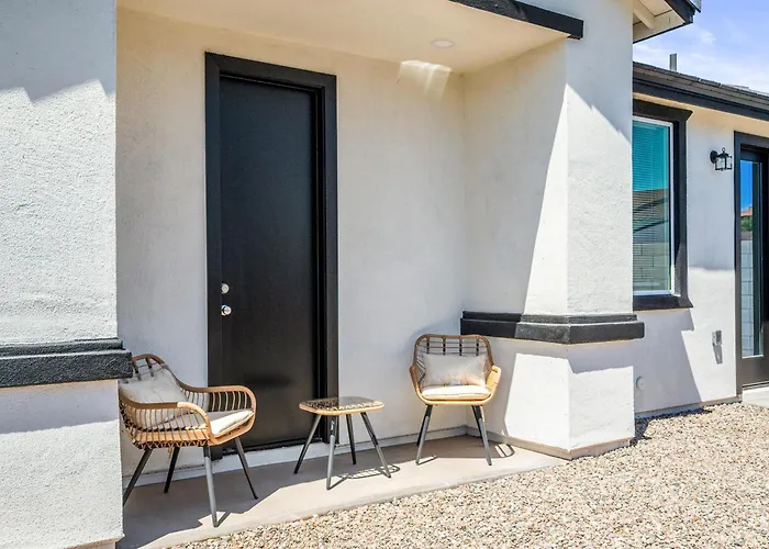 2b2b With Free Parking And Premium Beds Apartament *